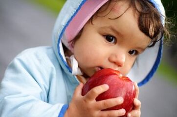 eating unwashed fruit as a cause of parasite infection